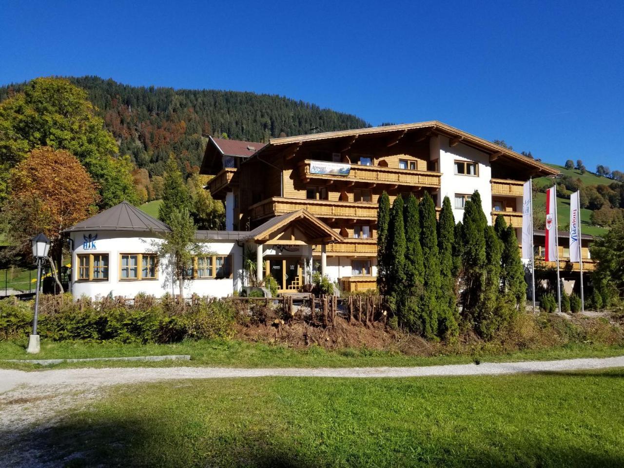 Alpenhotel Wildschoenau B&B Kültér fotó